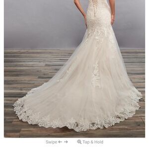 Lace Appliqué Mermaid Wedding Gown - Ivory
